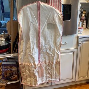 NWOT SHABBY CHIC GARMENT BAG - RARE TO FIND NEW
